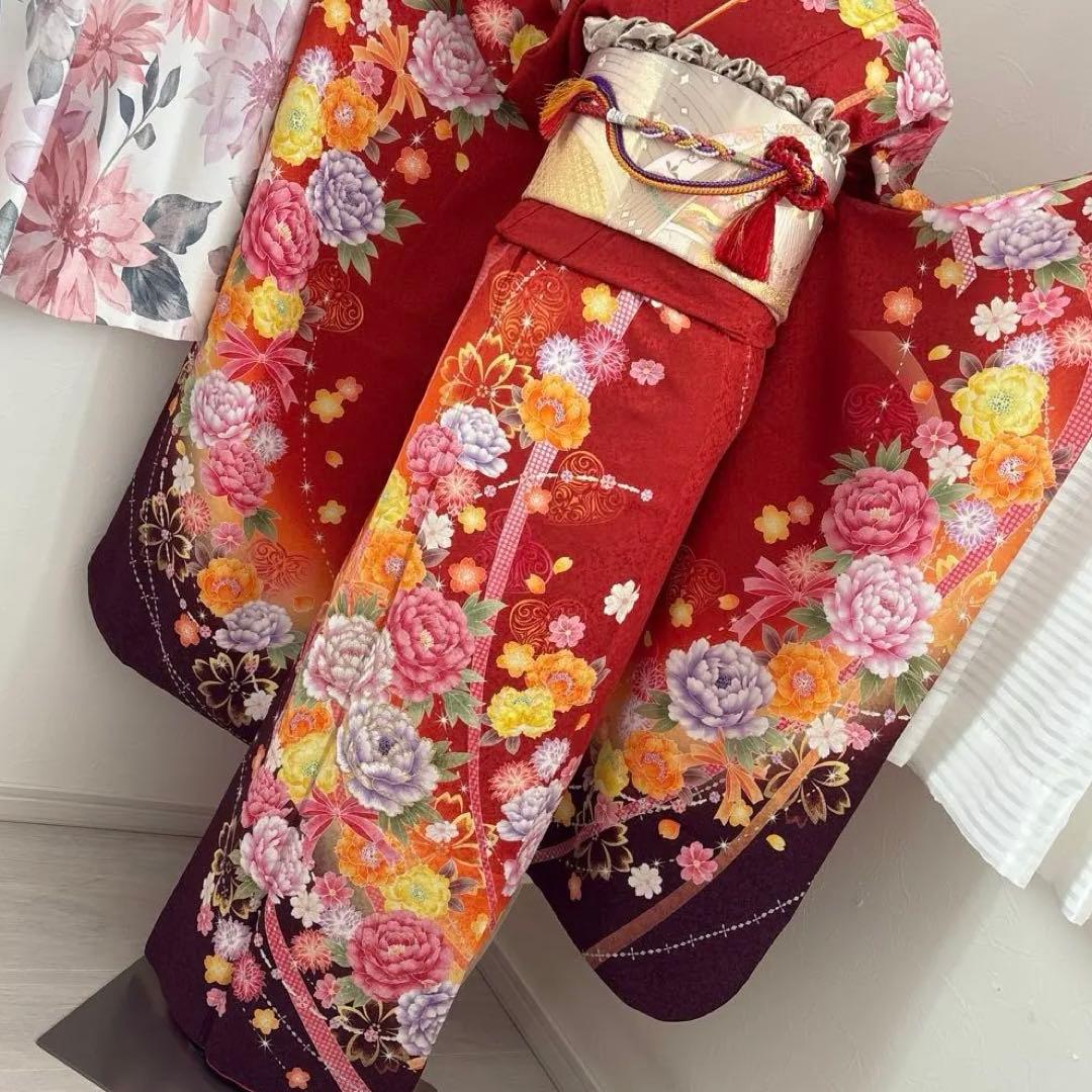 未使用に近い　正絹振袖フルセット　刺繍　金彩　銀通し　ラメオレンジ　牡丹　成人式