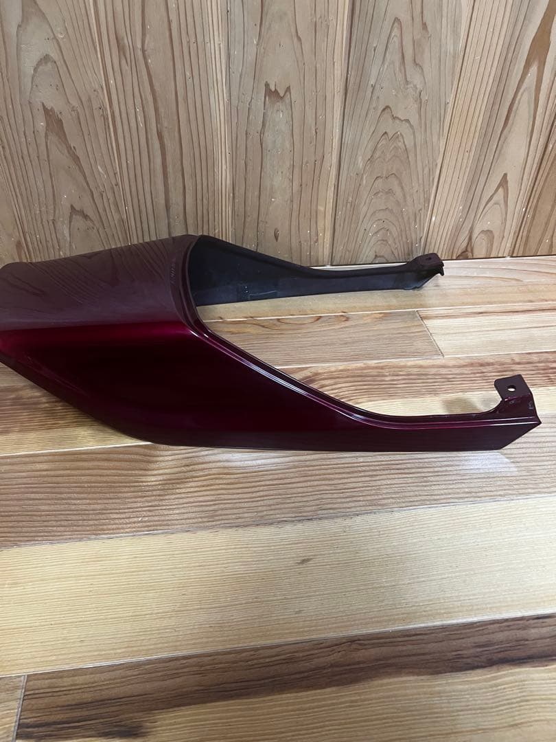 ゼファー400純正テールカウル