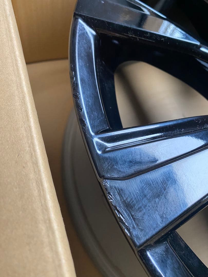 クラウンスポーツ純正ホイール21インチ　傷あり