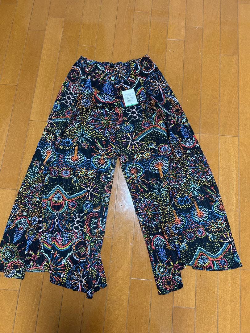 25ss PLEATS PLEASE LIGHT FESTIVAL パンツ