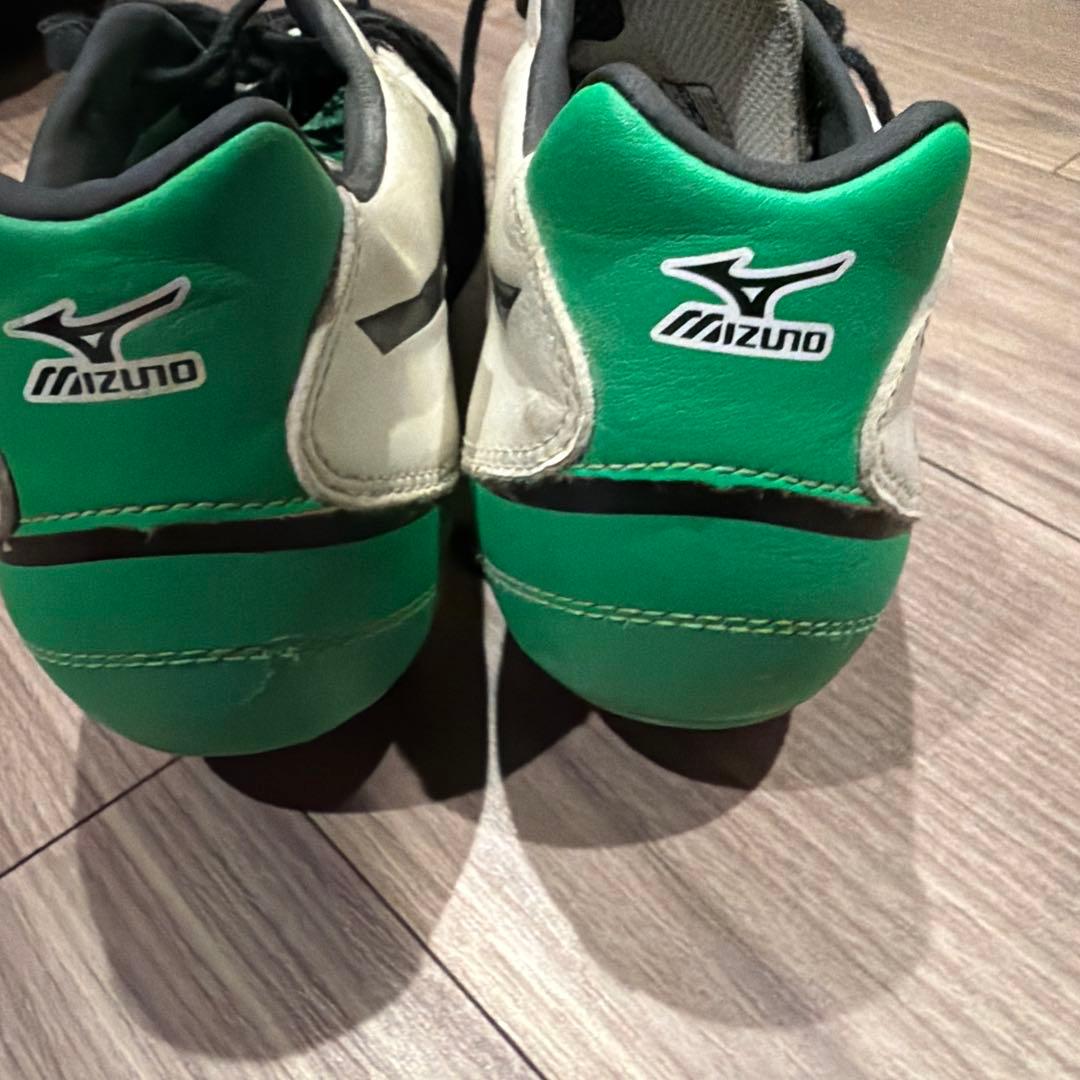 Mizunoサッカーシューズ
