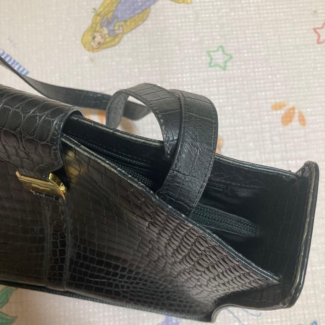 FERRAGAMO【フェラガモ】　EE-21 0240 型押し　かばんレディース