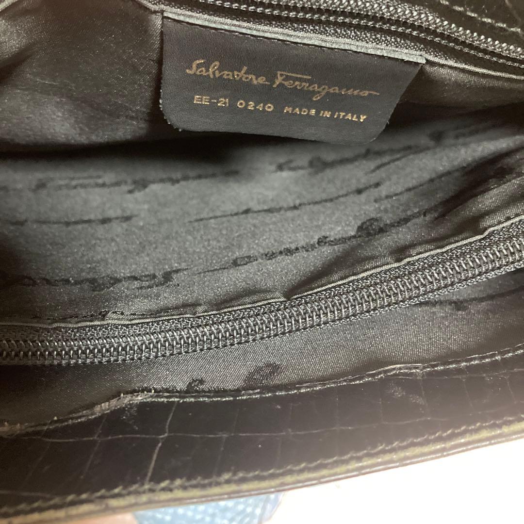 FERRAGAMO【フェラガモ】　EE-21 0240 型押し　かばんレディース