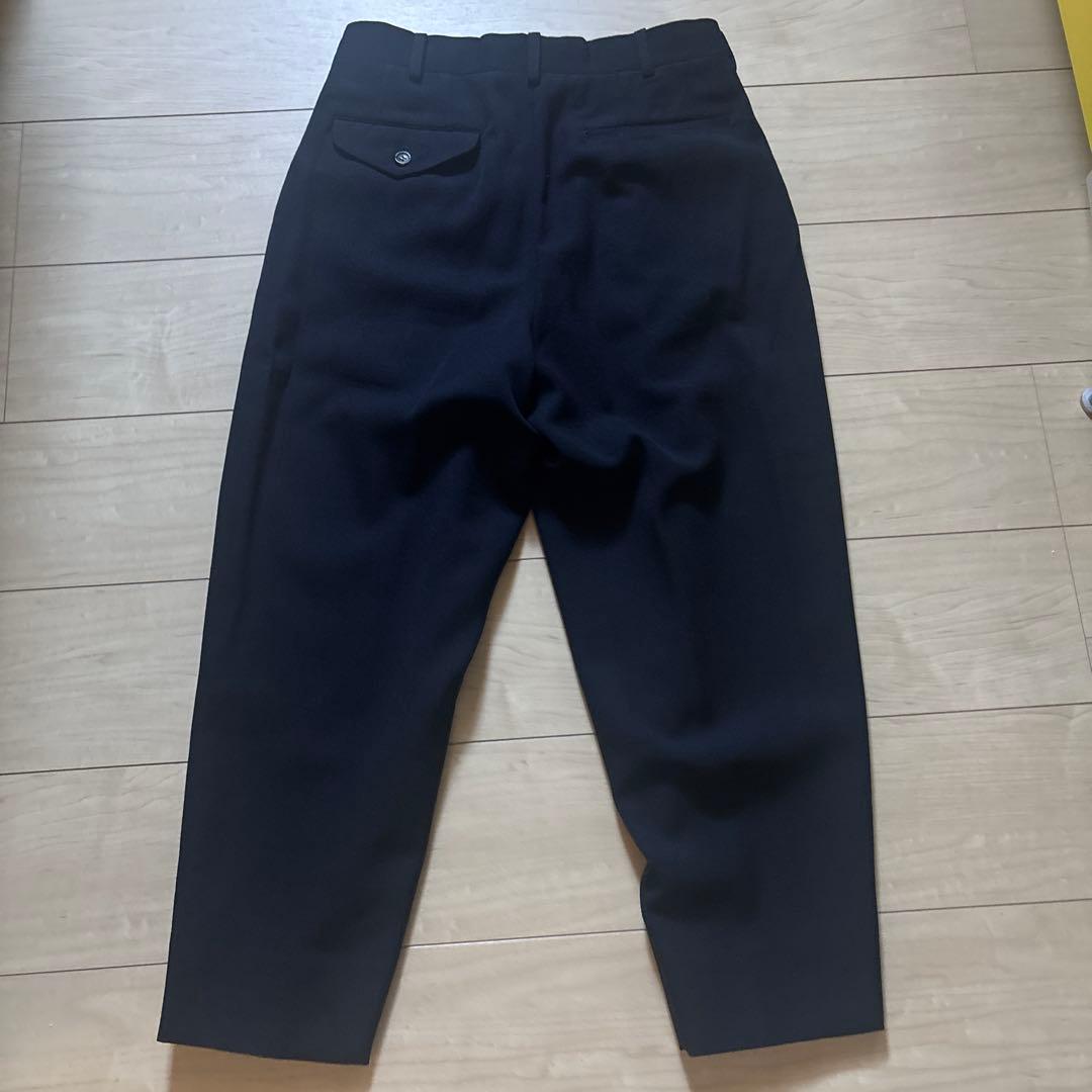 1タックテーパードパンツ　濃紺　XS
