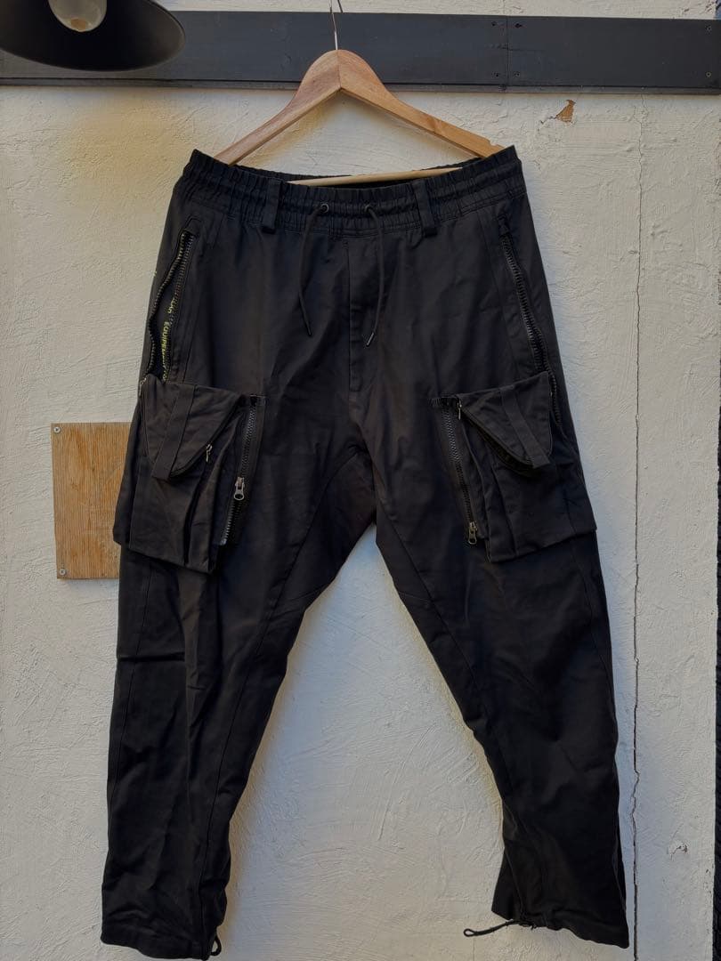 NIKE ACG カーゴパンツ(Errolson Hugh)