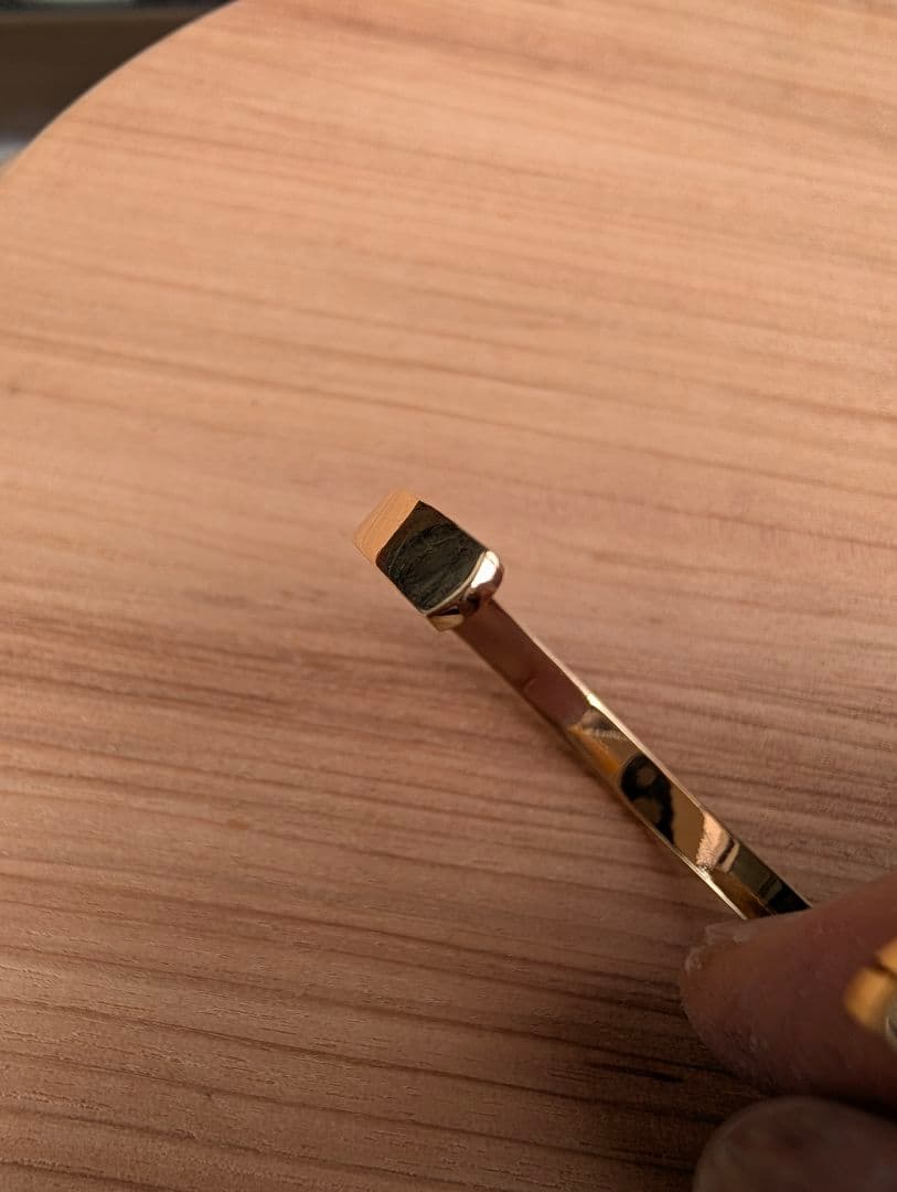 Ｋ１８バングル　ハンドメイド　鍛造