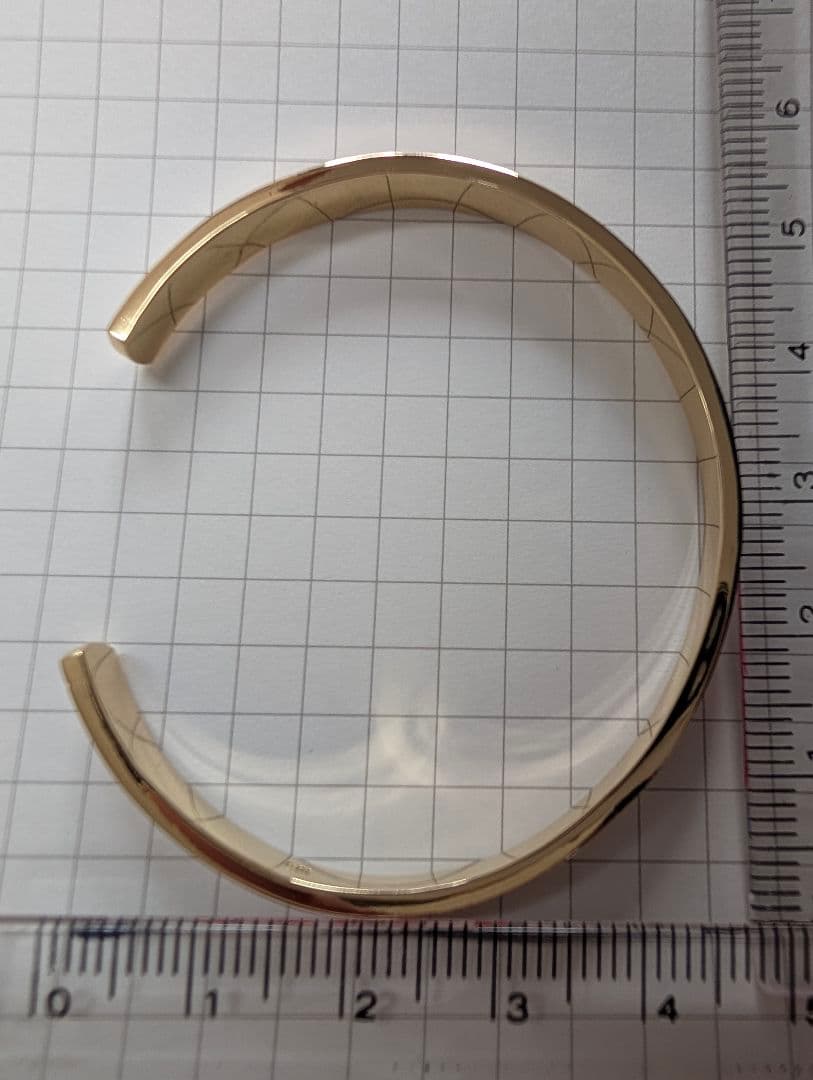 Ｋ１８バングル　ハンドメイド　鍛造