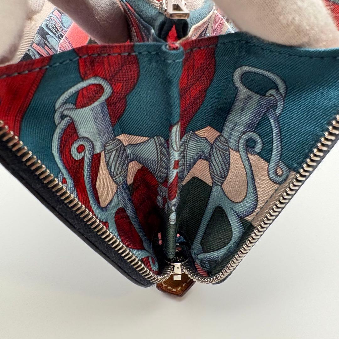 HERMES エルメス アザップロング シルクイン ブルーインディゴ　人気柄