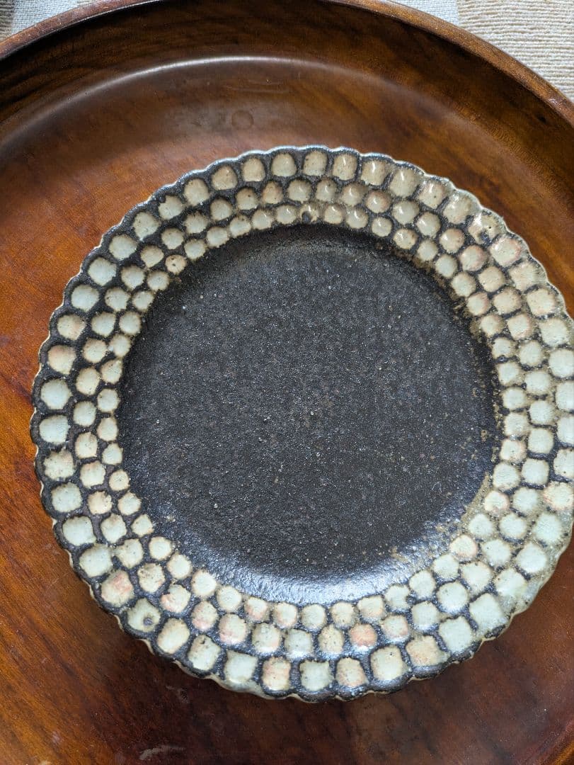 薮本寛之さん　ドット三重お皿　16cm 陶器皿 2枚セット 黒とグレー