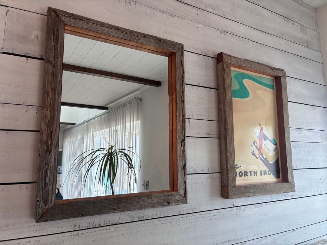 【大】海辺の潮風と太陽で天然エイジングされた無垢古木を使った壁掛けミラーNO.1