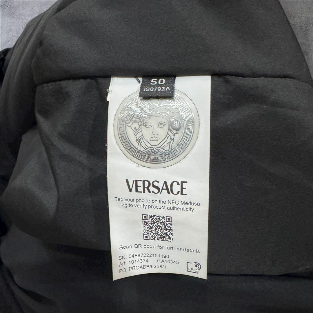 VERSACE ブラック スタジャン L ブルゾン ヴェルサーチ