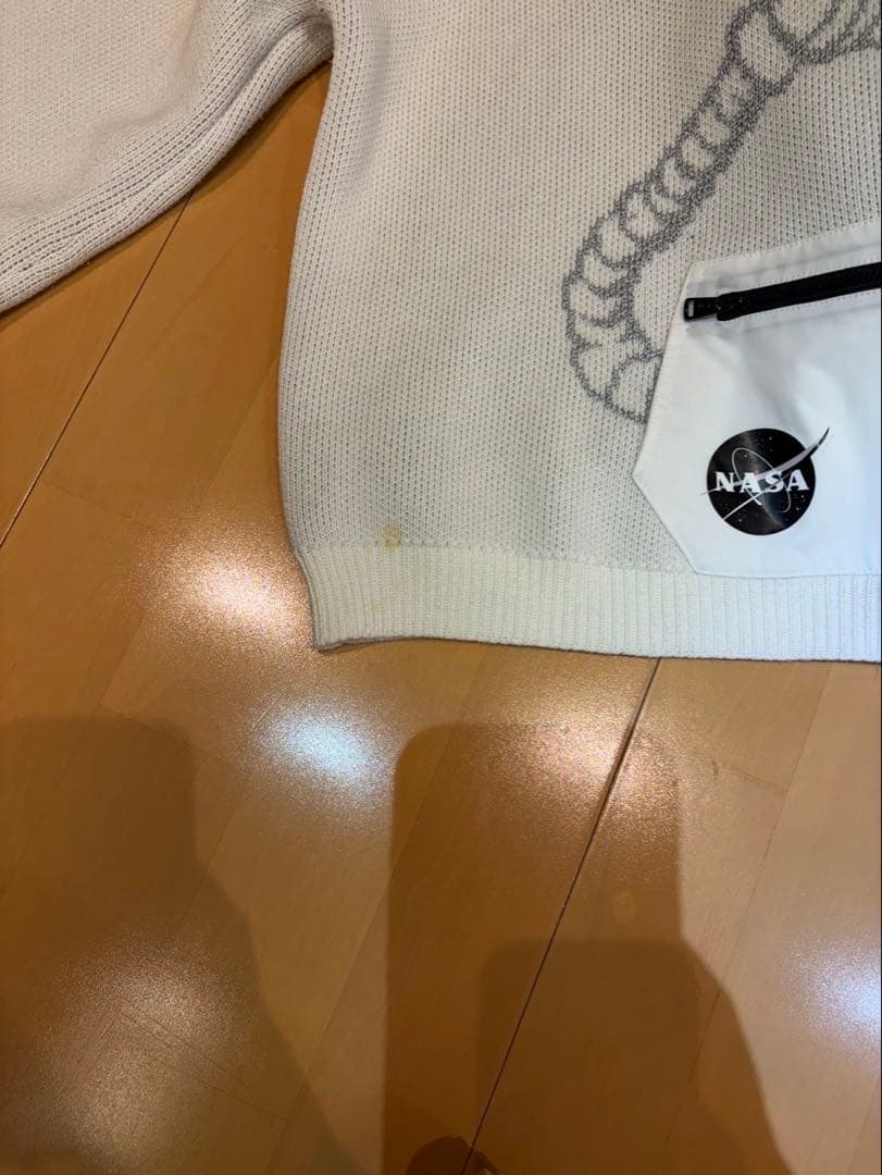 13DE MARZO（トレディマルツォ）×NASA風 宇宙飛行士デザイン ニット