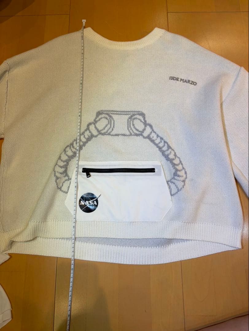 13DE MARZO（トレディマルツォ）×NASA風 宇宙飛行士デザイン ニット