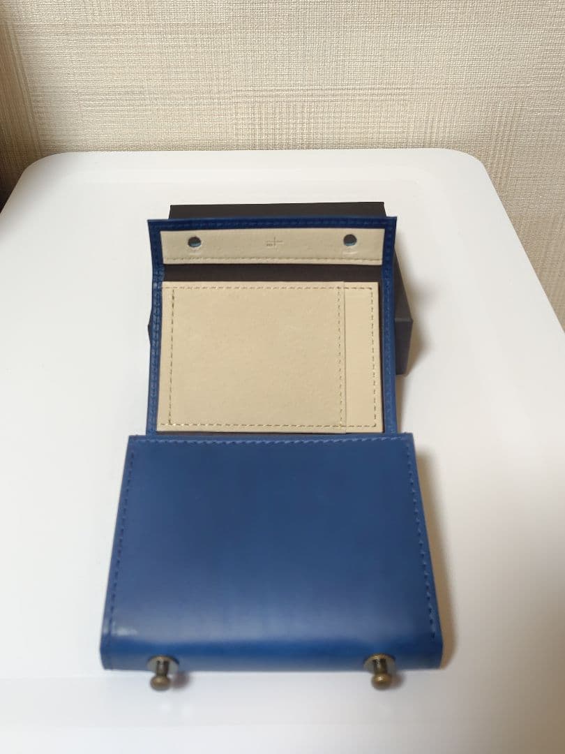 限定色【エムピウ】ブルー×ベージュ ミッレフォッリエ P25 m+ ブルー 青