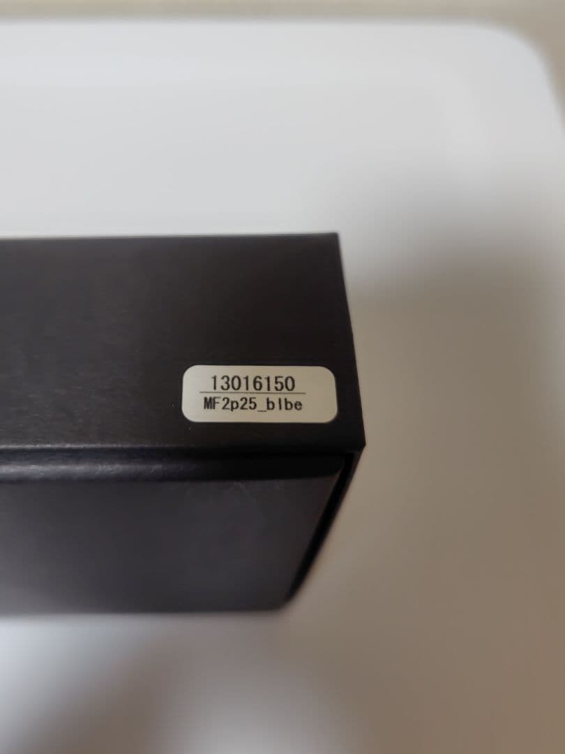 限定色【エムピウ】ブルー×ベージュ ミッレフォッリエ P25 m+ ブルー 青