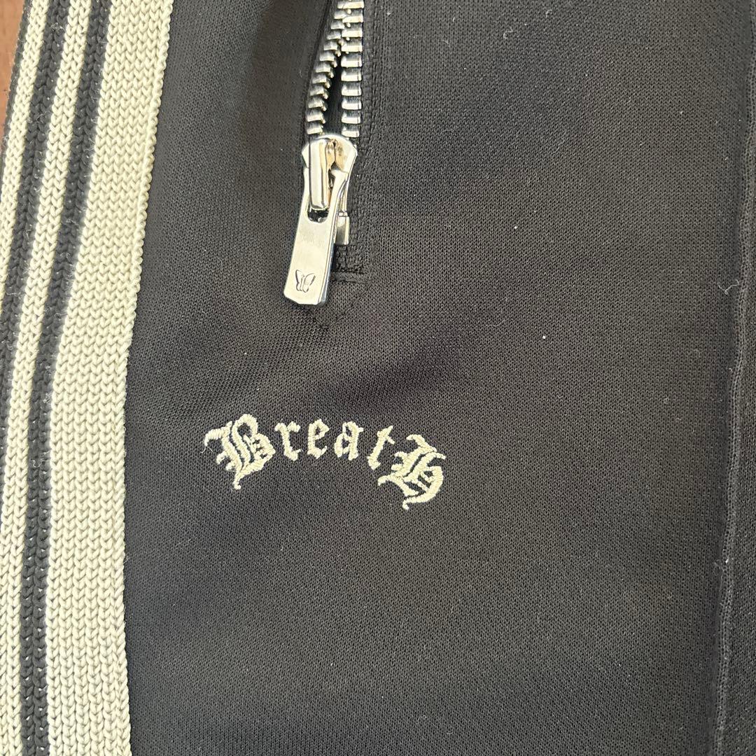 needles × breath パンツ