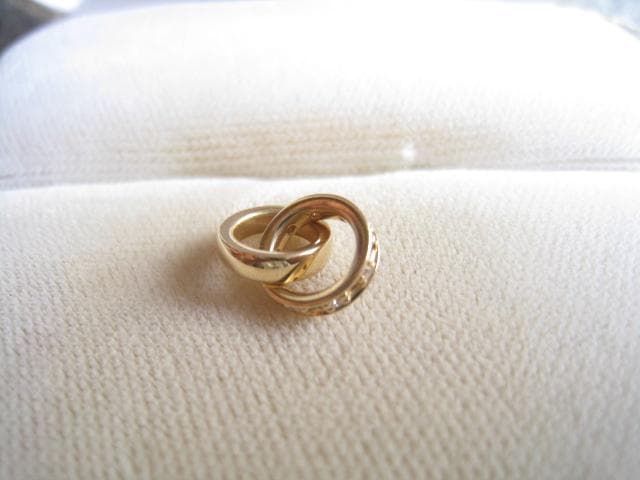 ☆可愛い！繋ぎ環形 k10金イエローゴールドペンダント 新品同様！