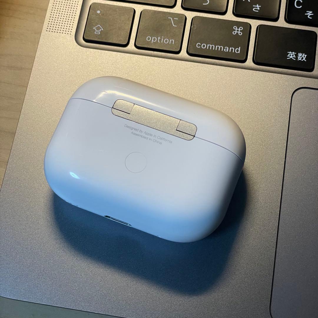 【美品】　AirPods Pro 第2世代 USB-C 全機能正常・付属品完備