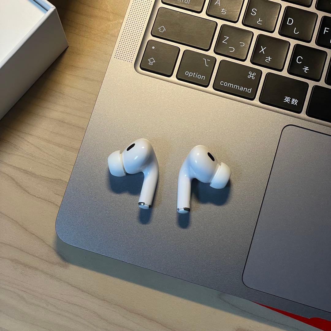 【美品】　AirPods Pro 第2世代 USB-C 全機能正常・付属品完備