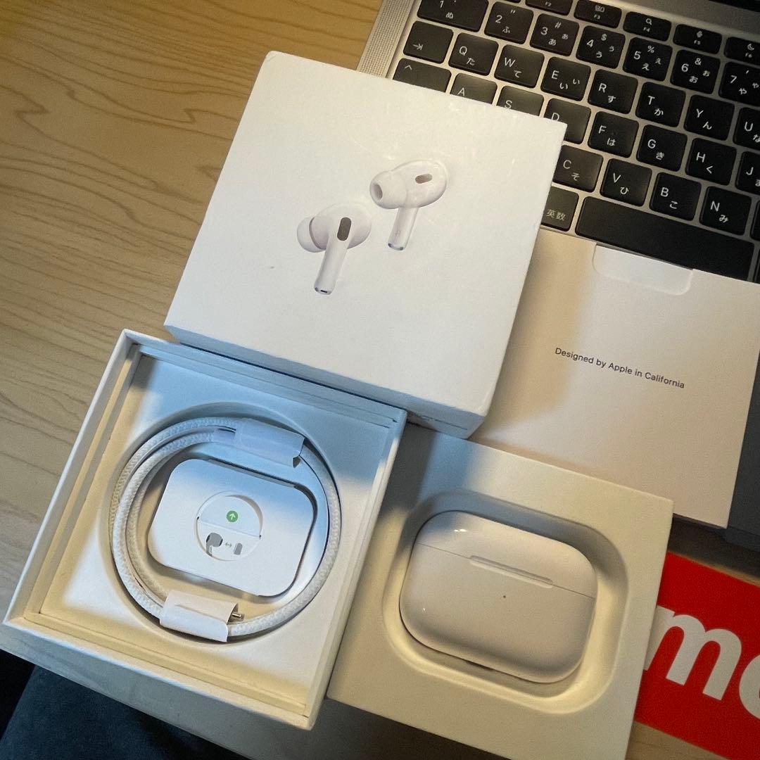 【美品】　AirPods Pro 第2世代 USB-C 全機能正常・付属品完備