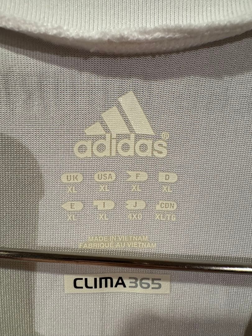 激レア アディダス レアルマドリード シャビアロンソ ユニフォーム フットボール