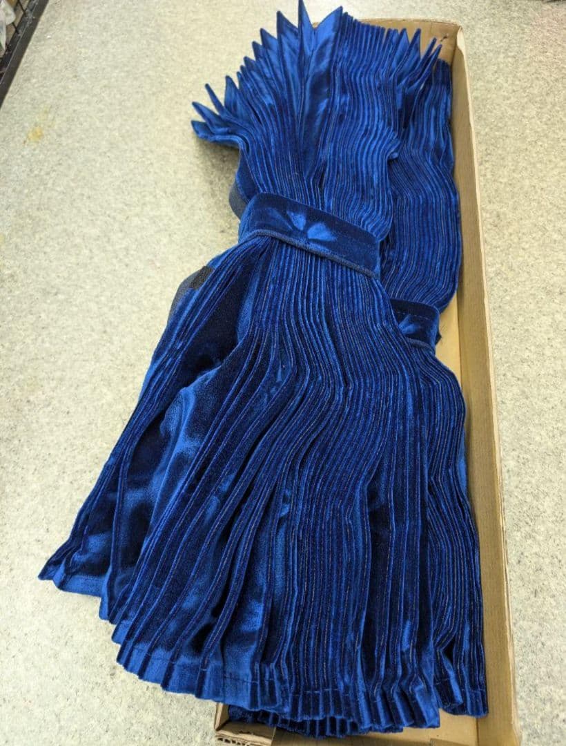 新品　アコーディオン仮眠カーテン　コスモス濃紺　テクノガレージ製