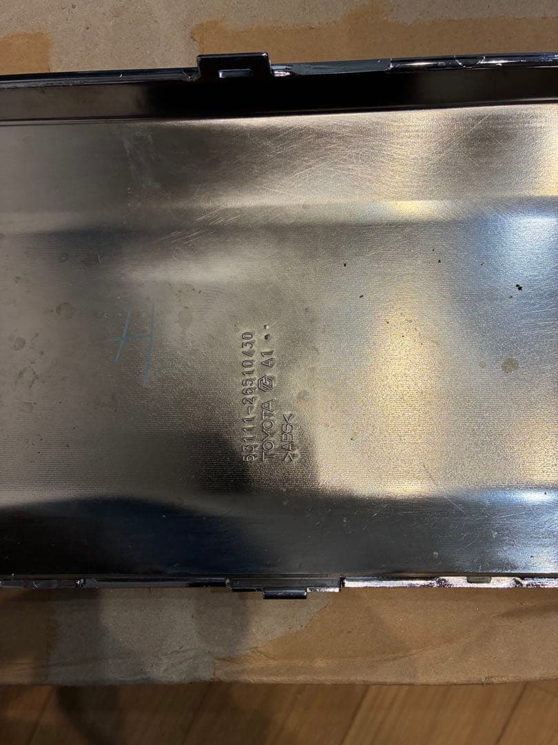 ⭐︎極美品⭐︎ ハイエース 200系 純正 グリル