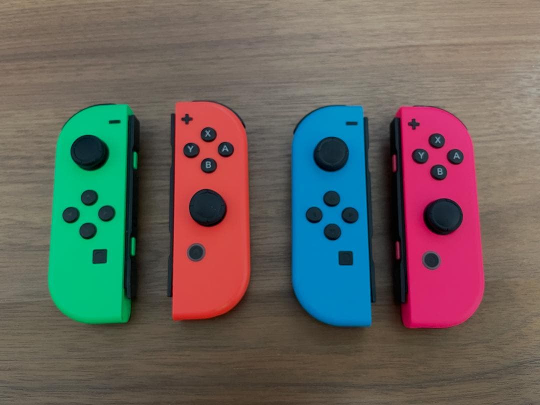 小*天様 Nintendo Switch 本体 + アクセサリ + ゲーム セッ