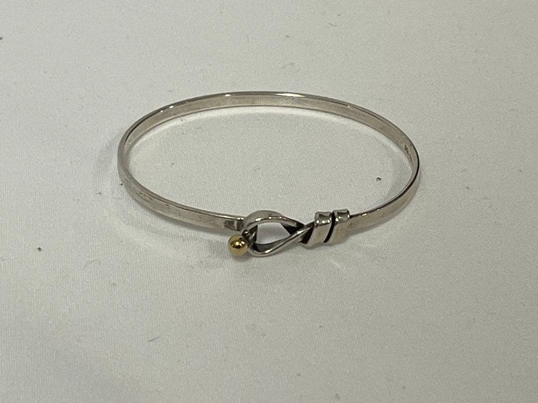 ティファニー フラットワイヤー ラブノット ブレスレット スターリングシルバー