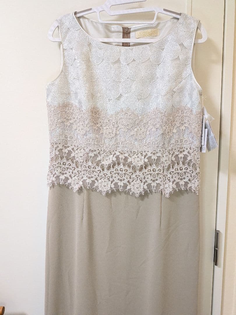 歳末処分価格【新品格安SALE】ラフェスタシック ドレスワンピースベージュ13号