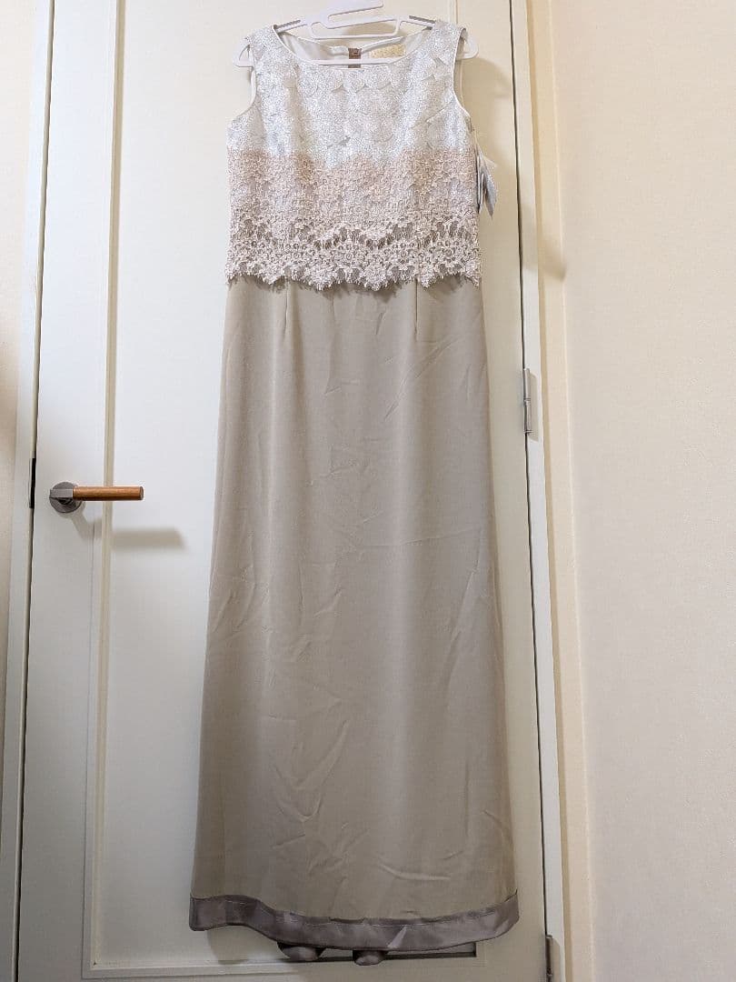 歳末処分価格【新品格安SALE】ラフェスタシック ドレスワンピースベージュ13号