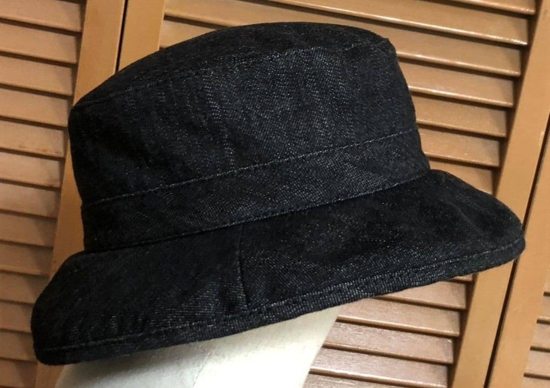 週末まで特別価格美品シャネルデニムバケットハット