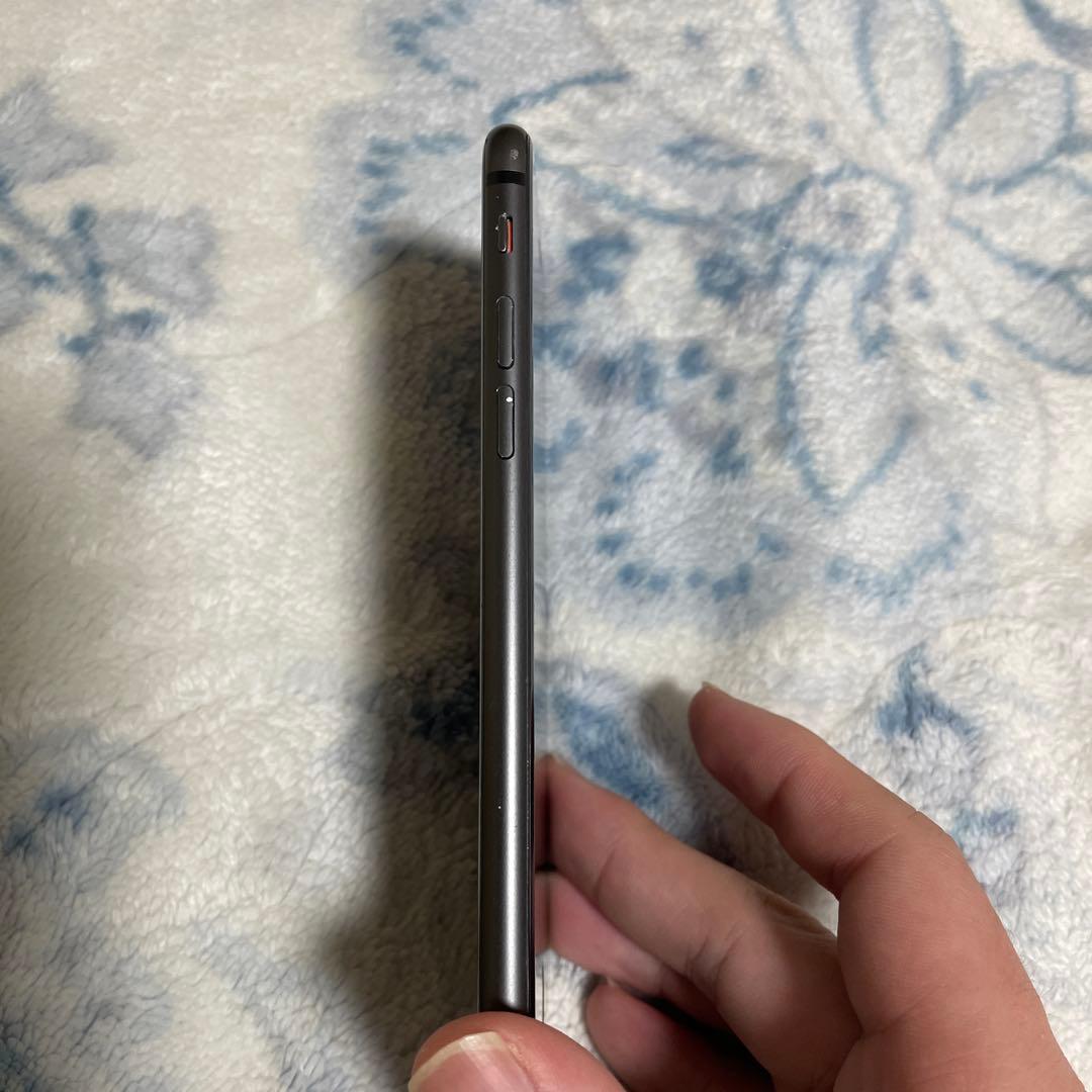 Apple iPhone 8 64GB ブラック SIMフリー