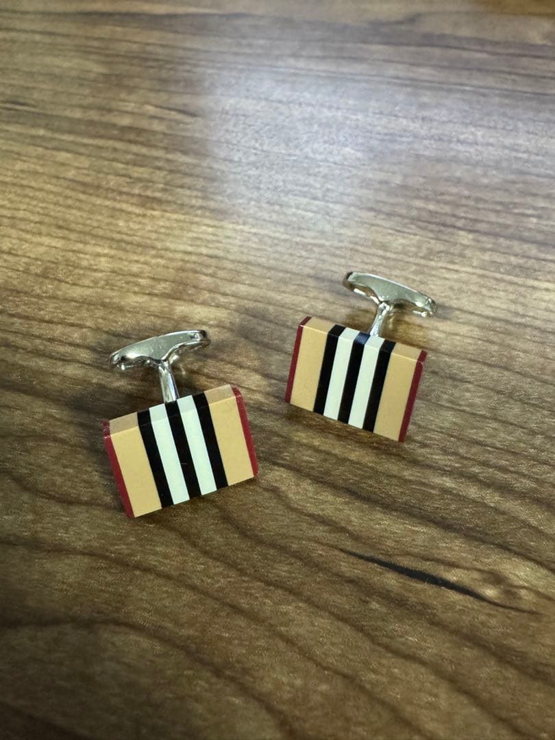 バーバリー　カフス