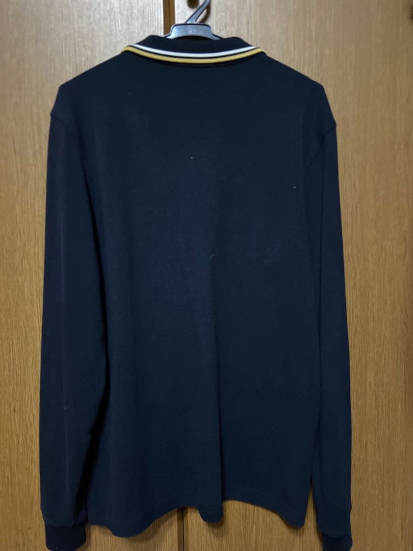 FRED PERRY ワンポイントロゴ刺繍　ポロシャツ