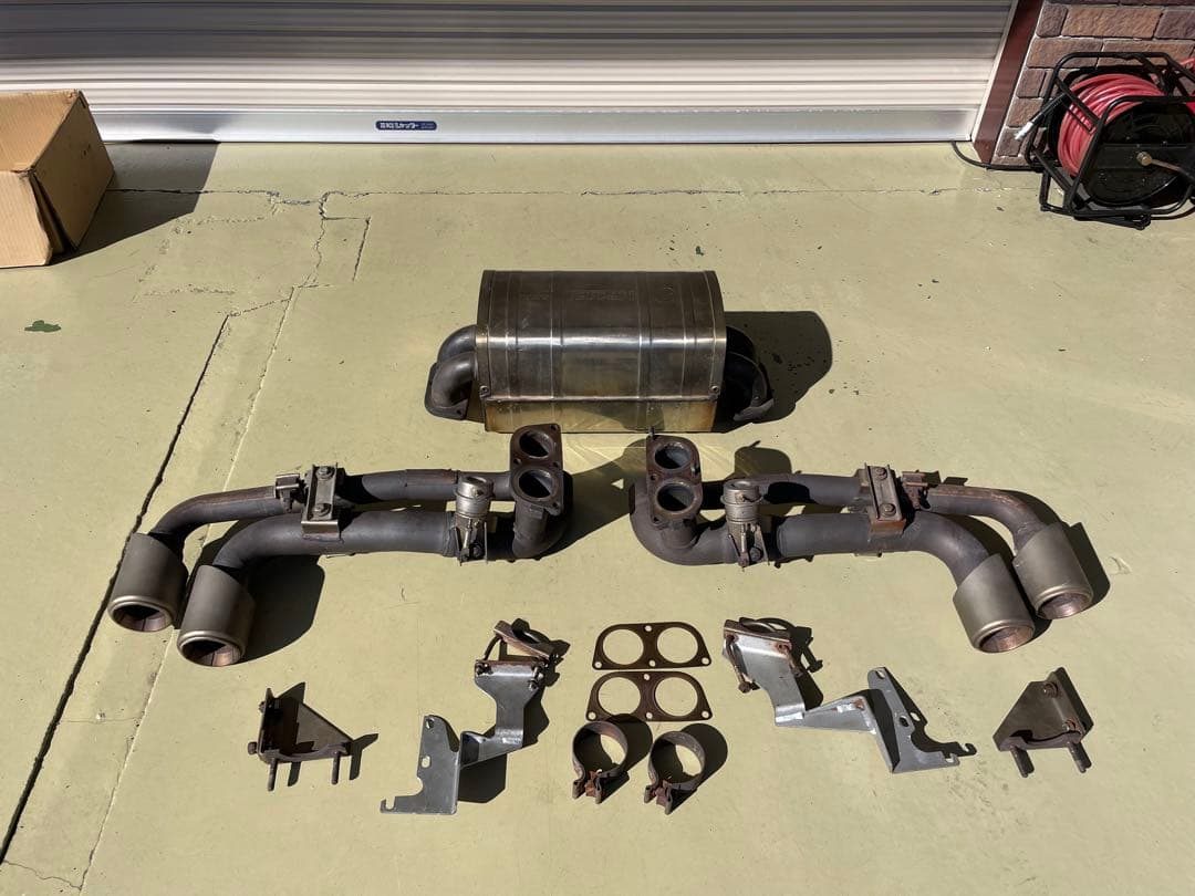 フェラーリ 430 マフラー　純正　216041 216040 214176