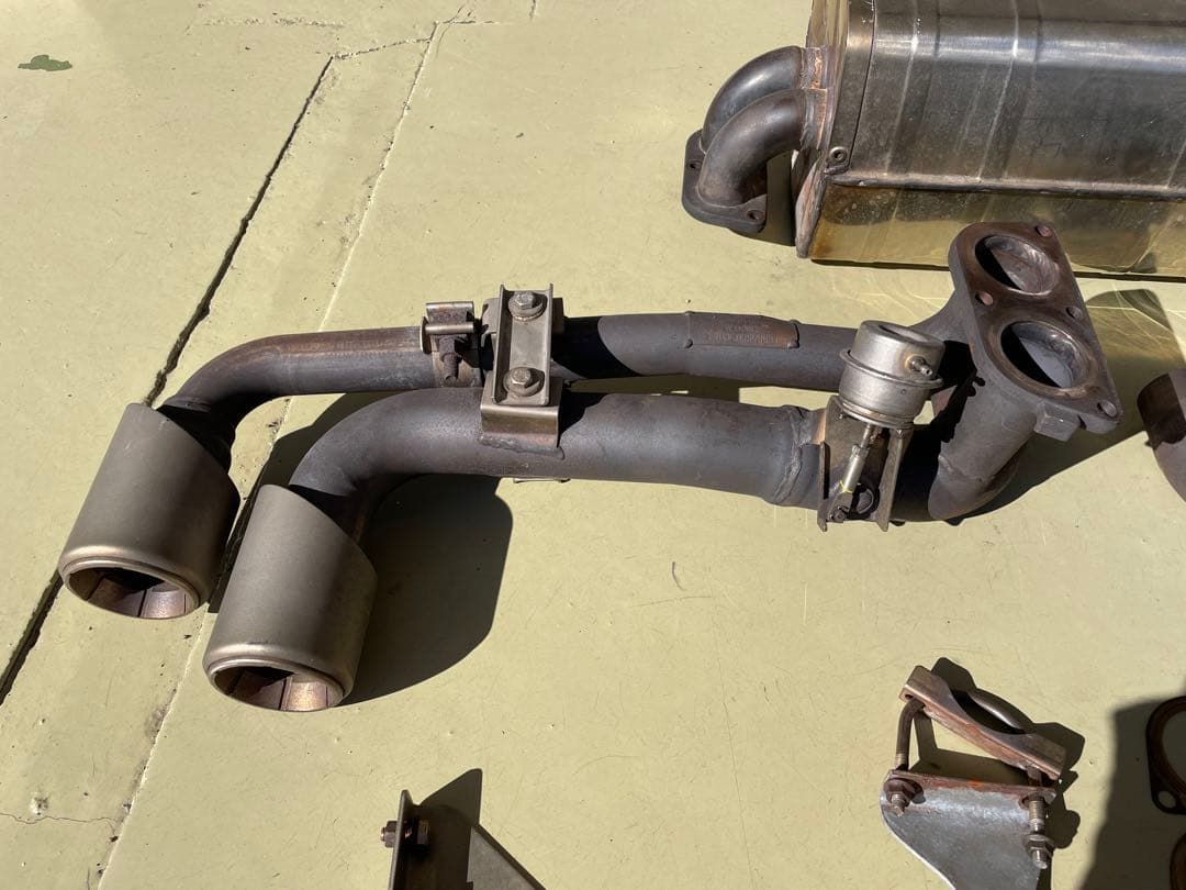 フェラーリ 430 マフラー　純正　216041 216040 214176