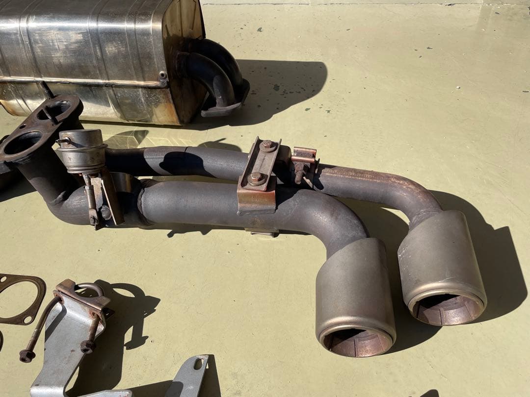 フェラーリ 430 マフラー　純正　216041 216040 214176