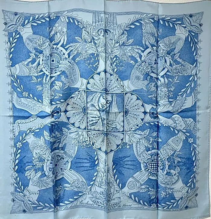 エルメス　HERMES　スカーフ　カレ90　ヘンナの歌