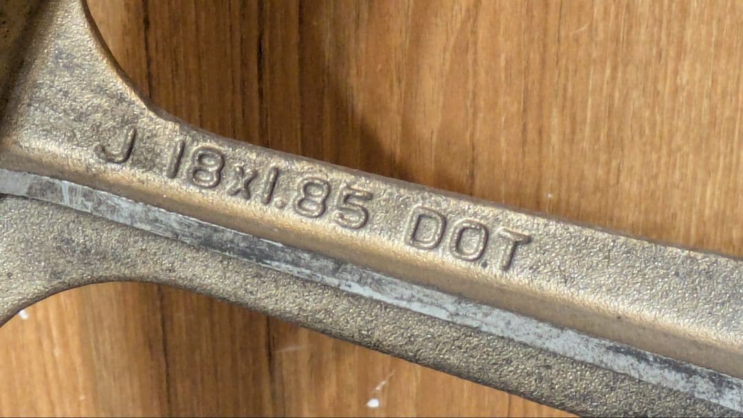 K*Z様 レアアイテム カワサキ純正AR125用前後ホイールセット(中古品)