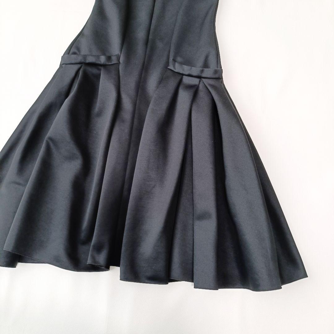 【アルマーニ コレツィオーニ】ロングワンピース　ノースリーブ　フレア　ブラック