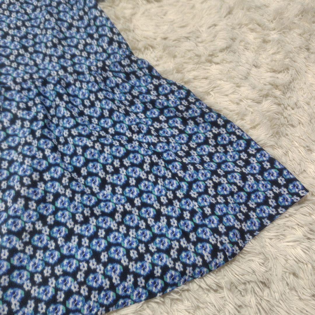 【極美品♡2024】ボールジィ　ブルリーフラワープリントクルーネックワンピース