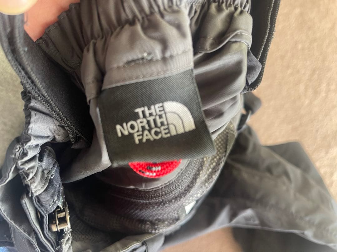 ノースフェイス★キッズ140 スキースノボ　ブラック