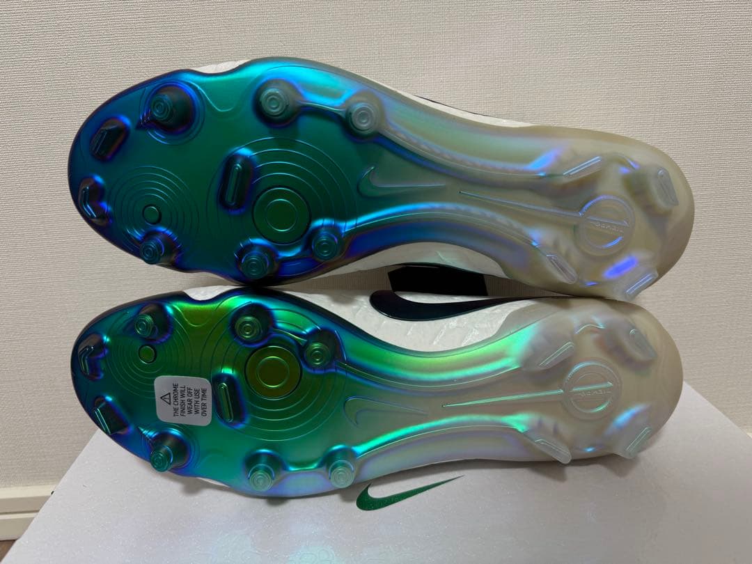 ティエンポ レジェンド 10 エリート 30 FG SE（26.5）