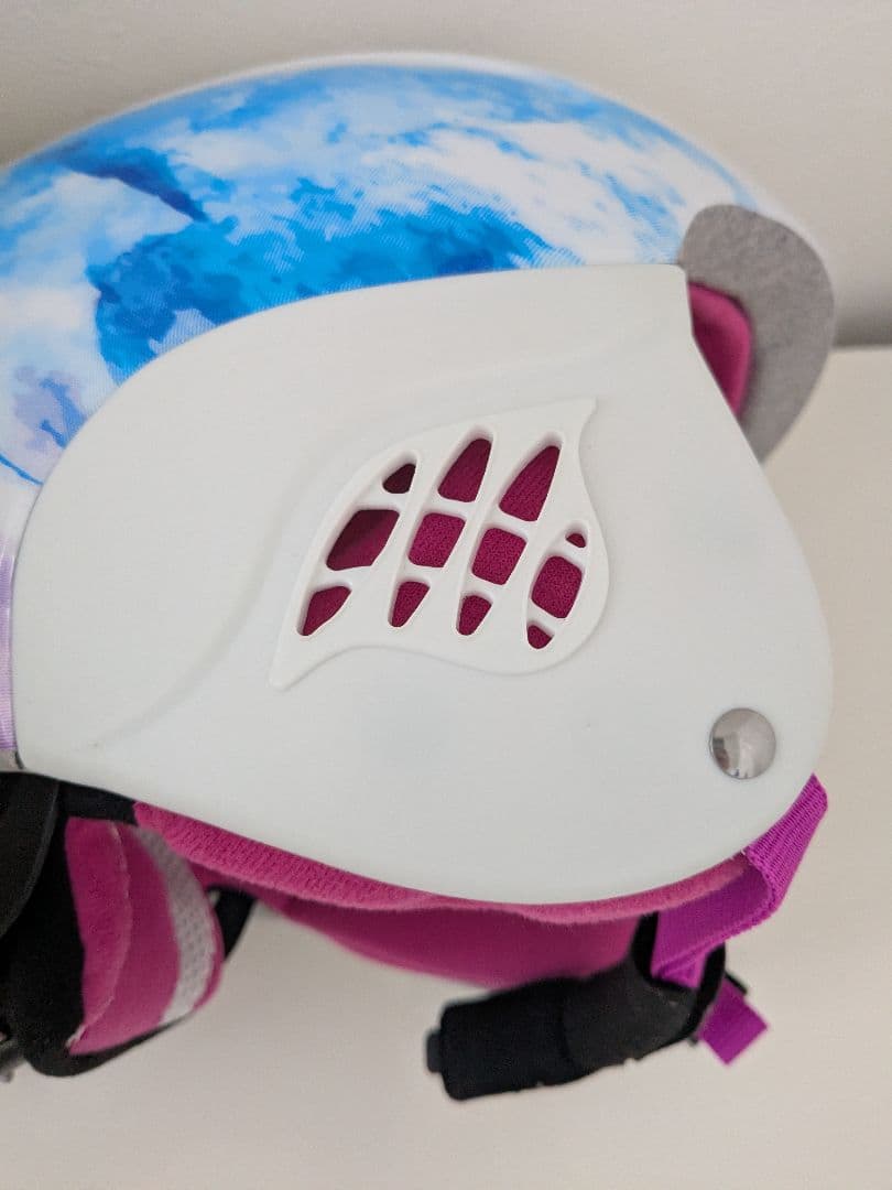 美品　ALPINA　ジュニア スキーヘルメット　54〜58cm