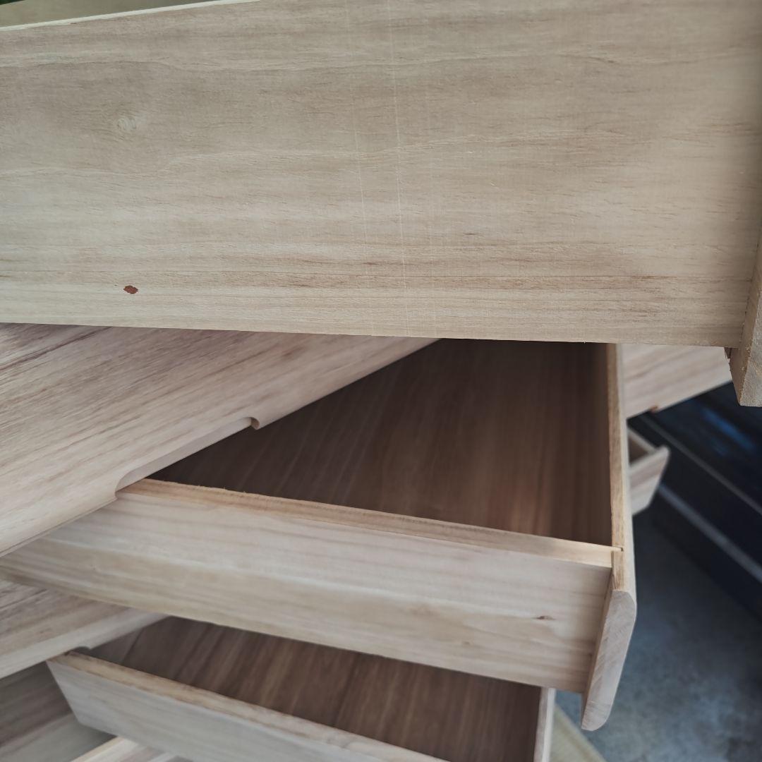 美品　桐箪笥　桐タンス　シンプル6段チェスト　着物収納　キャスター付