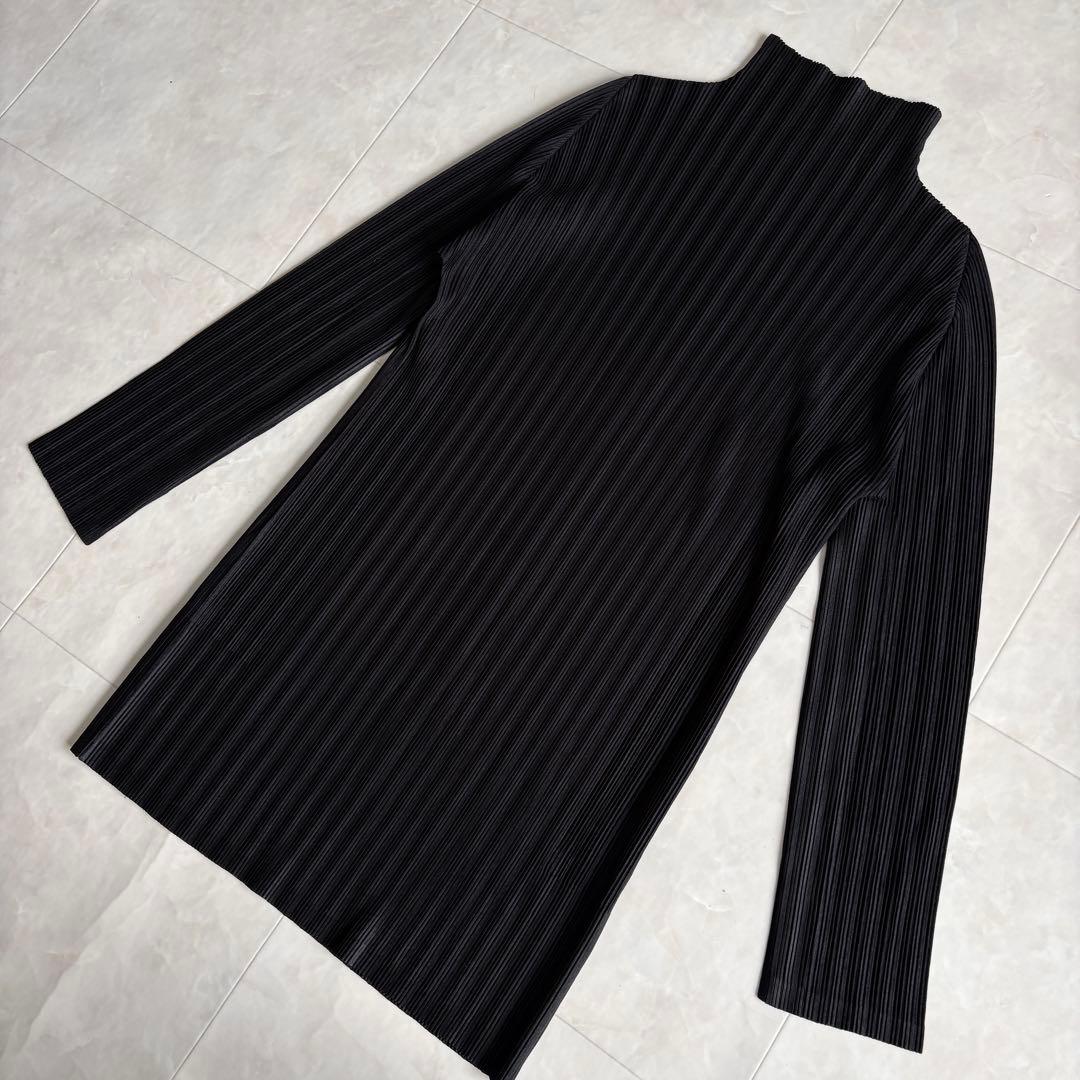 PLEATS PLEASE タートルネック長袖プリーツカットソー 黒3
