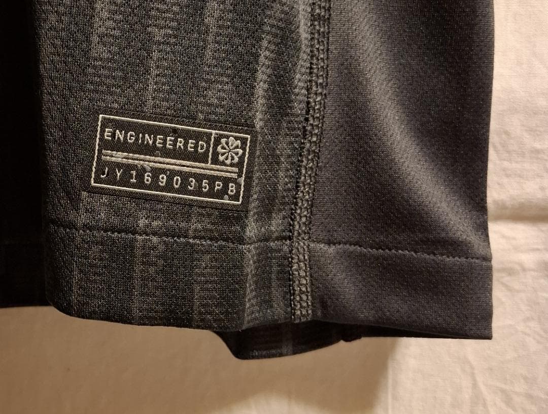 【限界最終価格】パリサンジェルマン 25-26 レプリカユニフォーム 4TH