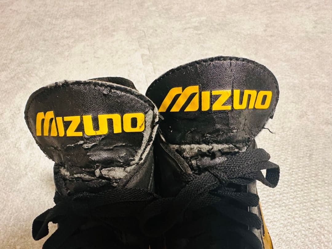 Mizunoサッカースパイク27cm