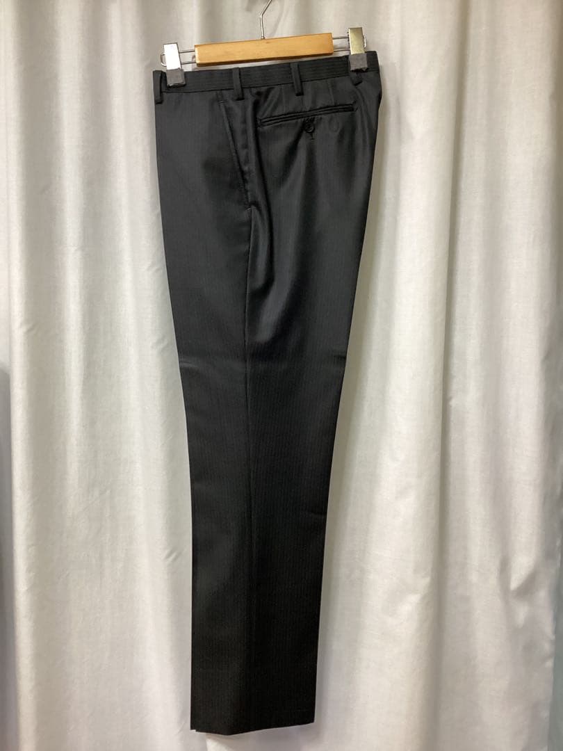 最終値下げ　クリーニング済み　バーバリーブラックレーベル　3ピース　スーツ　①